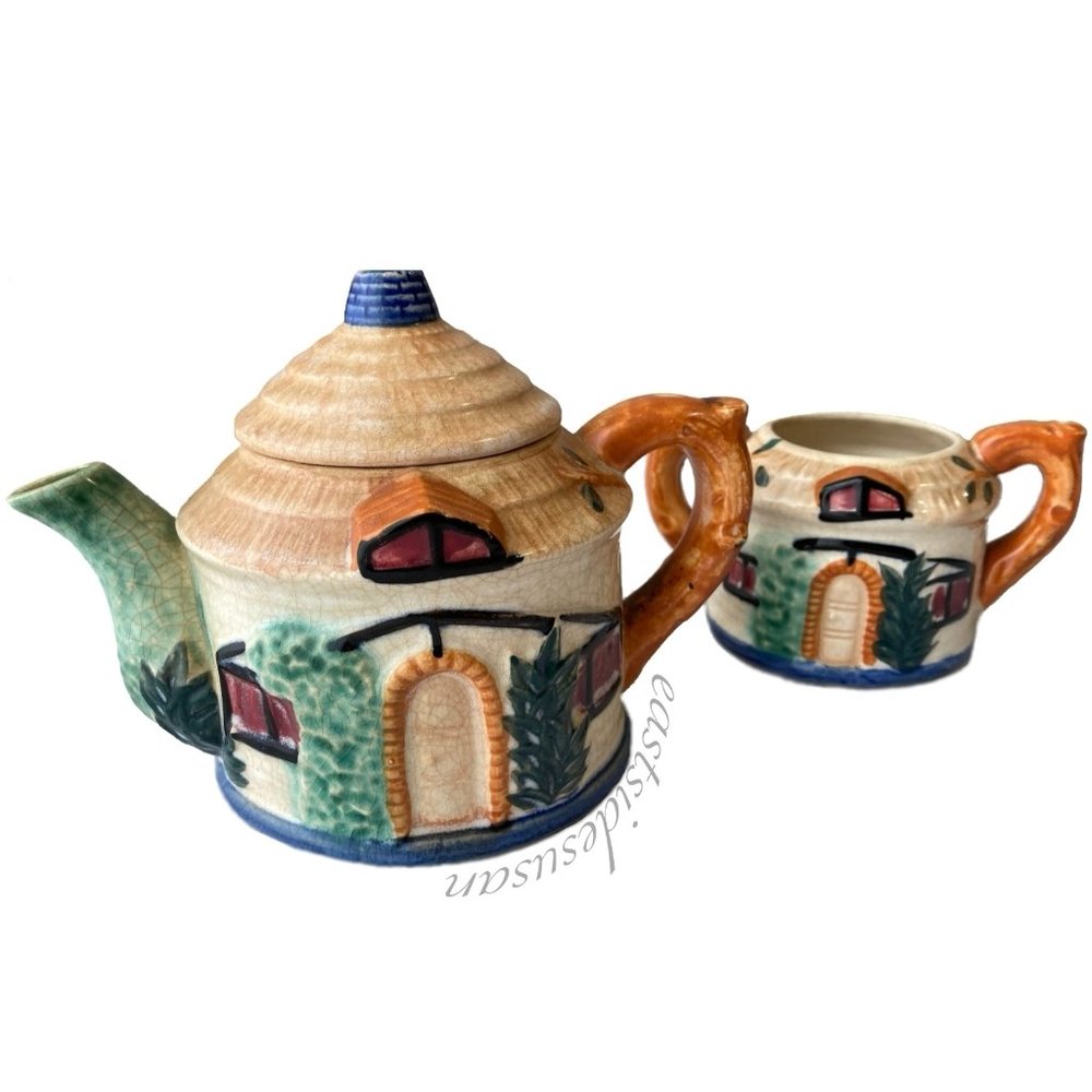 Antique VERY VINTAGE Beehive COTTAGE TEA POT + Sugar Late 30s/ pre WW II JAPAN
